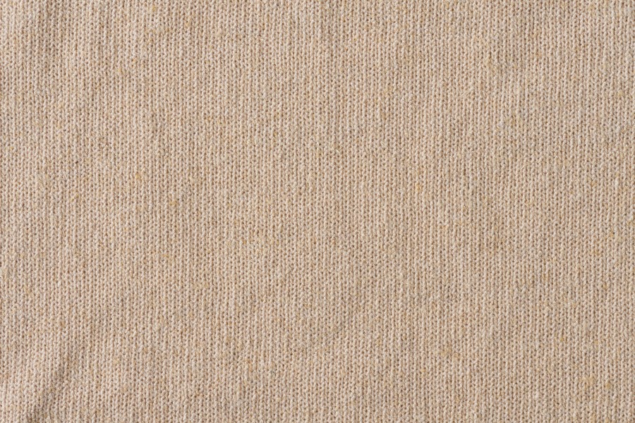 晒加工をしていない、竹（綿）そのままのキナリ色です。